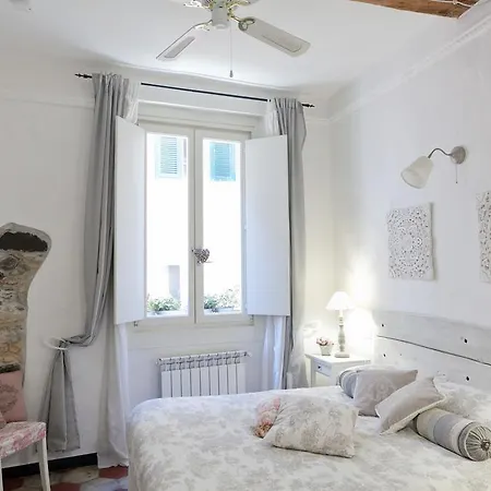 Il Borgo Di Pensionat Genua