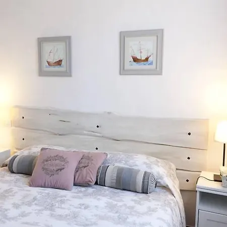 Il Borgo Di 2* Genua