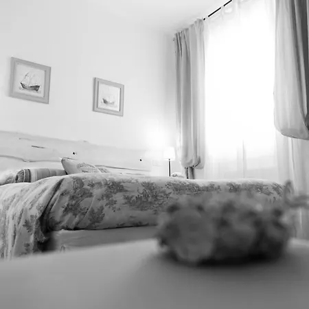 Il Borgo Di Pensionat