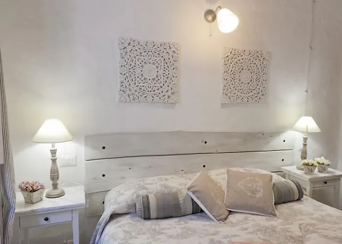 Il Borgo Di Affittacamere 2*