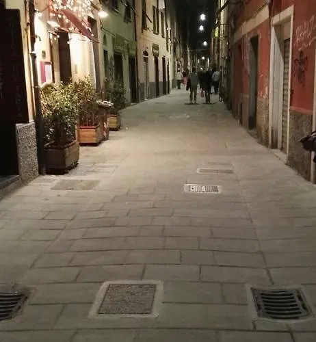 Il Borgo Di Affittacamere 2*